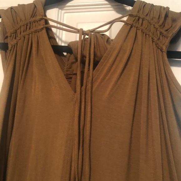 Free People top with great detail work SZ Medium - Picture 4 of 8